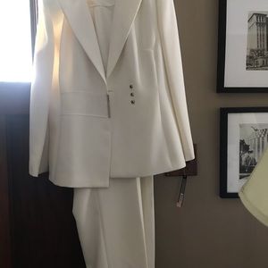 VINTAGE DRESS PANT SUIT NEVER WORN